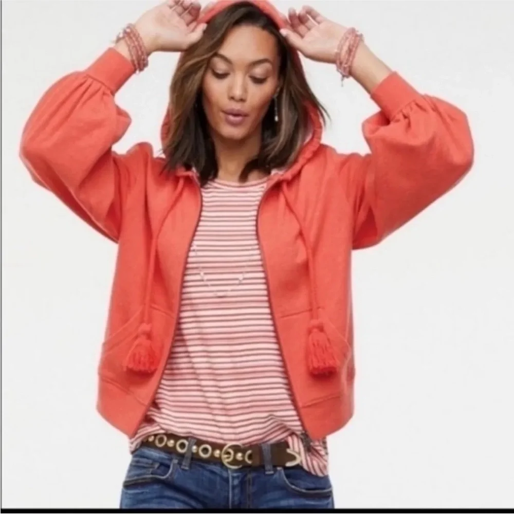 CAbi Deluxe Hoodie Zip Up Red Jacket Women’s Medium‎ #5657 NEW